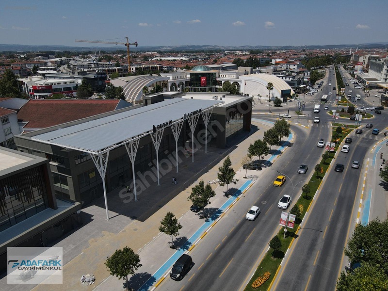 Buyapı Altınışık İşmerkezinde Kiralık Dükkan Ve Mağazalar — fotoğraf 7