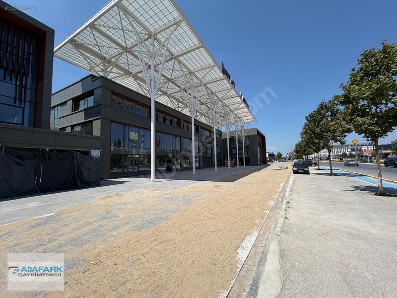 Buyapı Altınışık İşmerkezinde Kiralık Dükkan Ve Mağazalar — fotoğraf 8