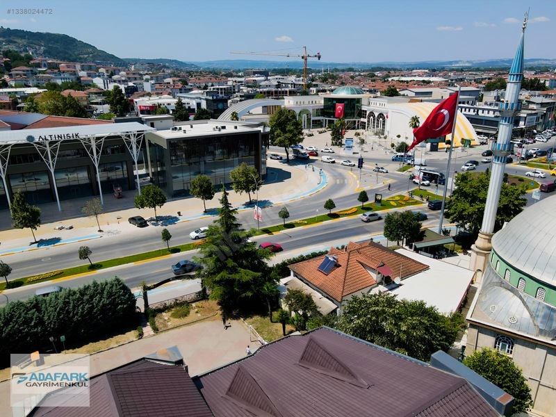 Buyapı Altınışık İşmerkezinde Kiralık Dükkan Ve Mağazalar — fotoğraf 16