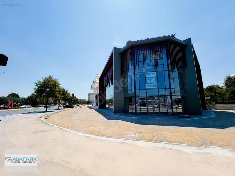 Buyapı Altınışık İşmerkezinde Kiralık Dükkan Ve Mağazalar — fotoğraf 17