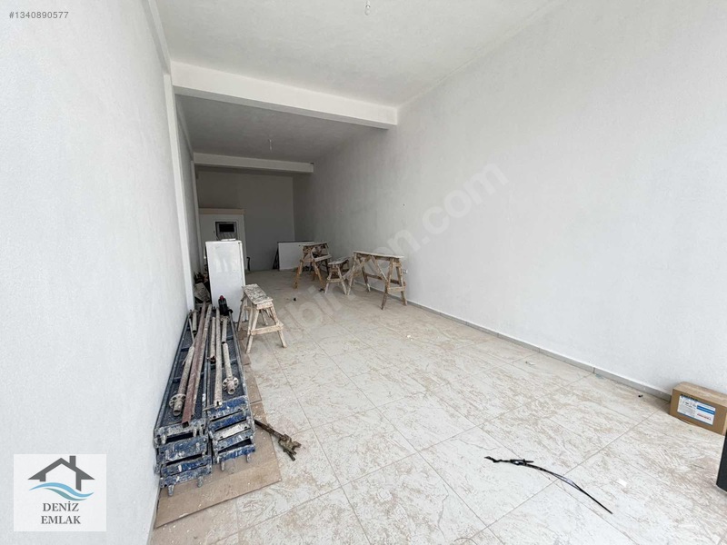 Cadde Üstünde Merkeze Yakın Wc Li Bodrum Katlı 135 M2 Dükkan — fotoğraf 7
