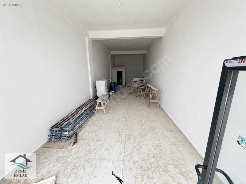Cadde Üstünde Merkeze Yakın Wc Li Bodrum Katlı 135 M2 Dükkan — fotoğraf 12