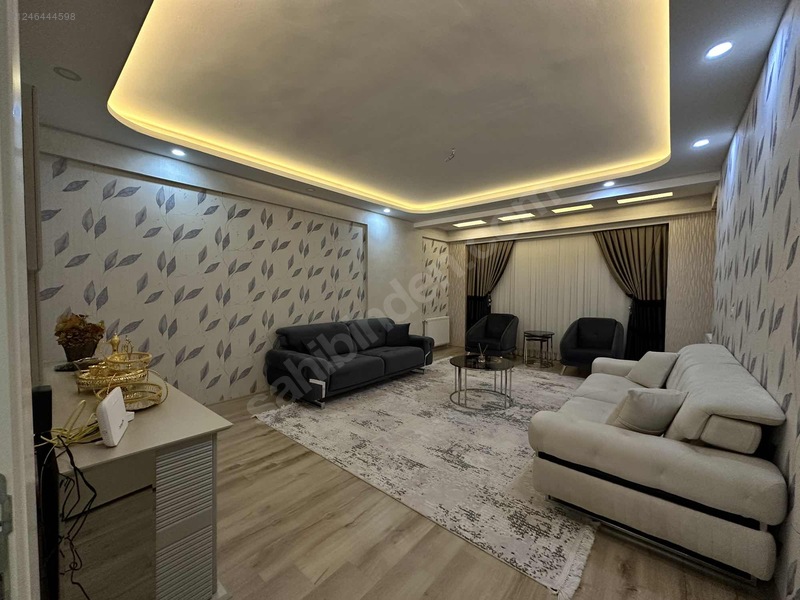 Özbadıllı Emlaktan 3+1 İçi Full Yapılı 165 Mt2 Lüks Daire — fotoğraf 4