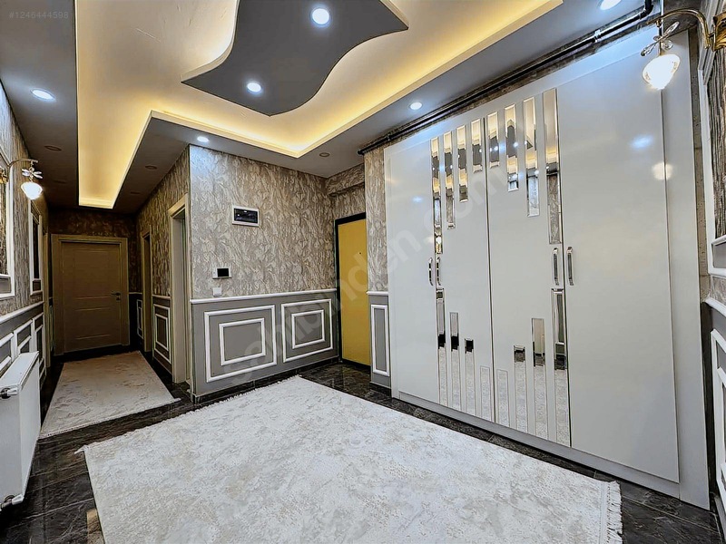 Özbadıllı Emlaktan 3+1 İçi Full Yapılı 165 Mt2 Lüks Daire — fotoğraf 15