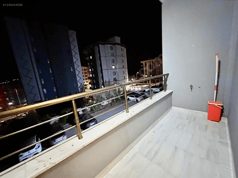Özbadıllı Emlaktan 3+1 İçi Full Yapılı 165 Mt2 Lüks Daire — fotoğraf 35