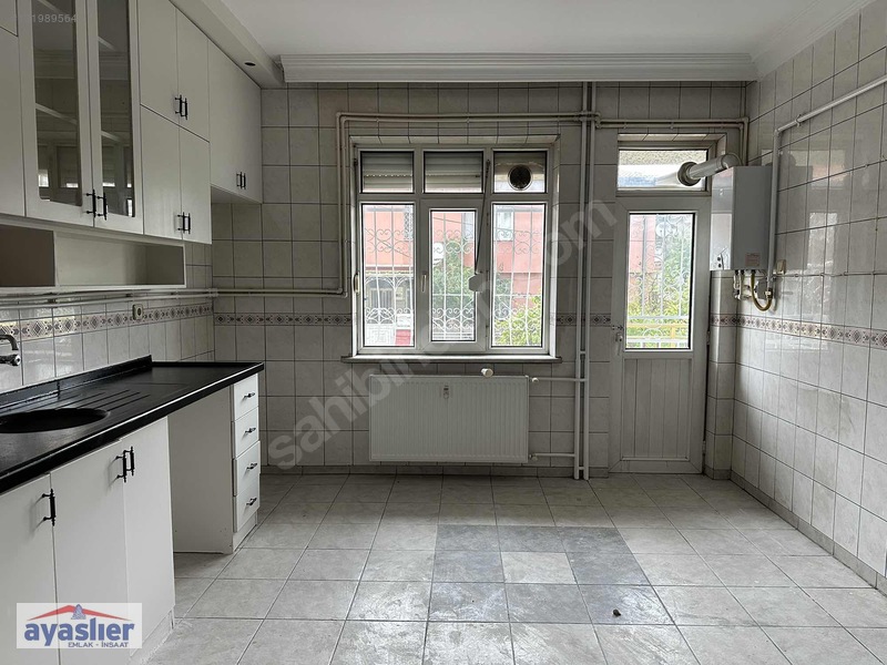Ayaslıer'den Aydoğdu Mah.pirebi Eski Stad Civ. Satılık 3+1 Daire — fotoğraf 6
