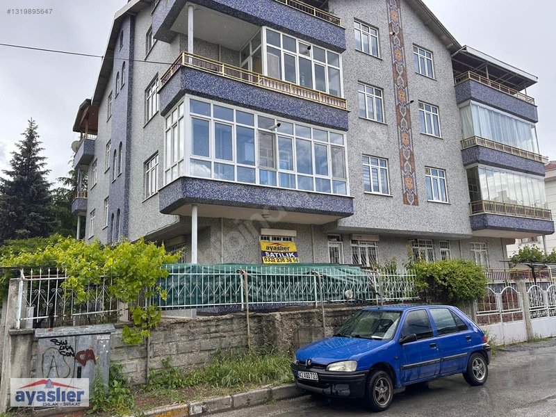 Ayaslıer'den Aydoğdu Mah.pirebi Eski Stad Civ. Satılık 3+1 Daire — fotoğraf 33