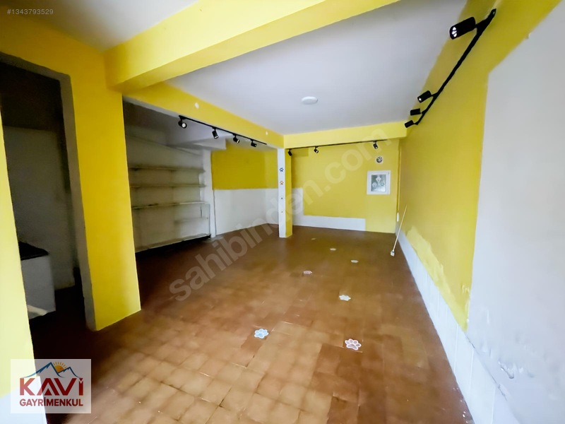 Meydanda Kiralık İş Yeri / Kavi Gayrimenkulden — fotoğraf 3