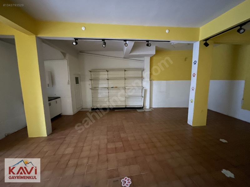 Meydanda Kiralık İş Yeri / Kavi Gayrimenkulden — fotoğraf 4
