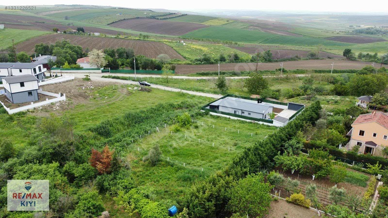 Çeşmeli Köy İçi 3 Kat İmarlı Projeli Ruhsatlı Arsalar 400m2 — fotoğraf 2