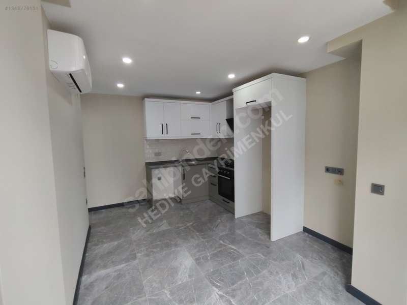 Antalya-konyaaltı Sarısu'da Kiralık 1+1 Katta Daire — fotoğraf 12