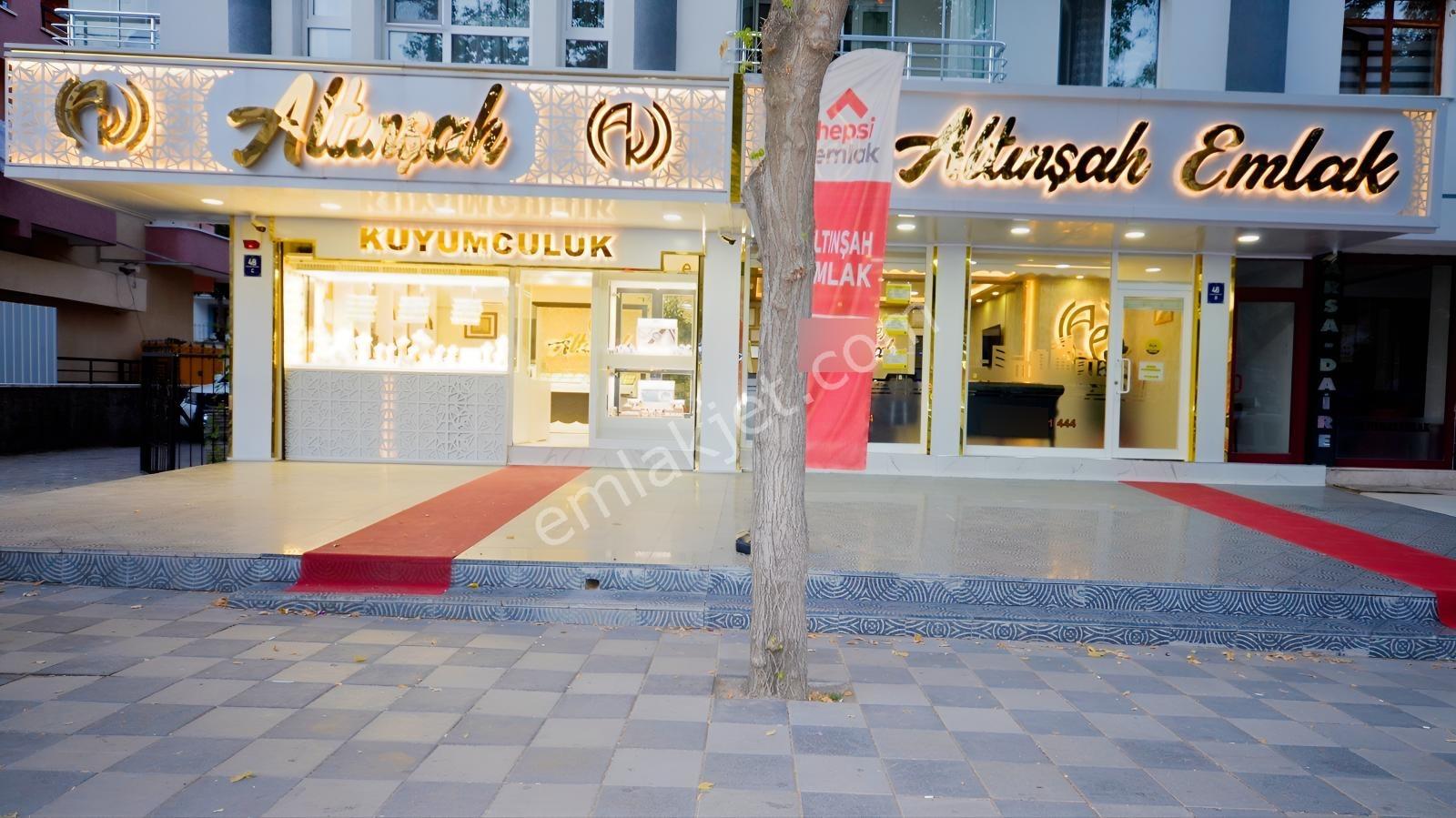 Altınşah Emlak'Tan Yeni Binada Masrafsız Yapılı Y.Giriş 2+1 — fotoğraf 28