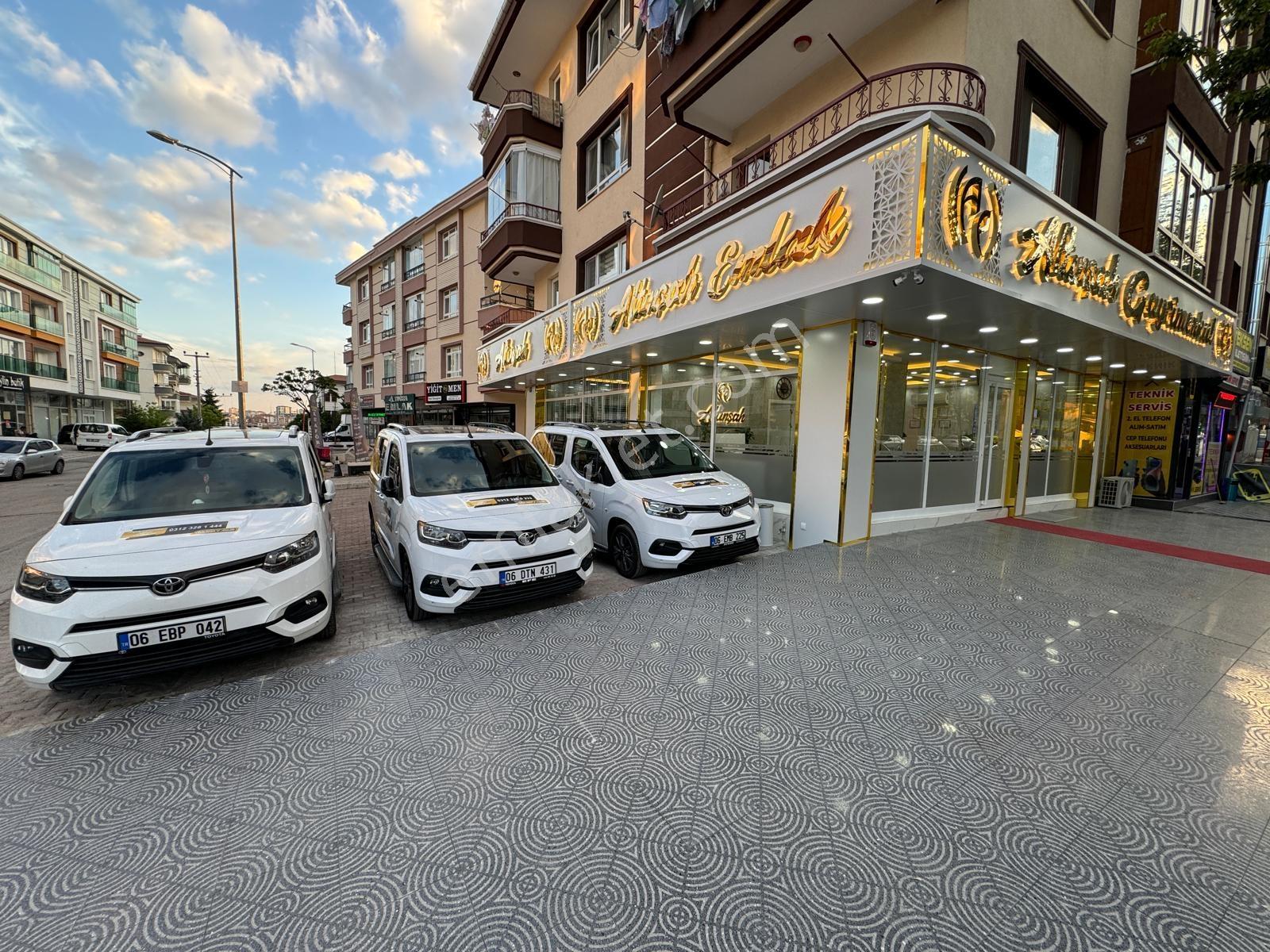 Altınşah Emlak'Tan Yeni Binada Masrafsız Yapılı Y.Giriş 2+1 — fotoğraf 36