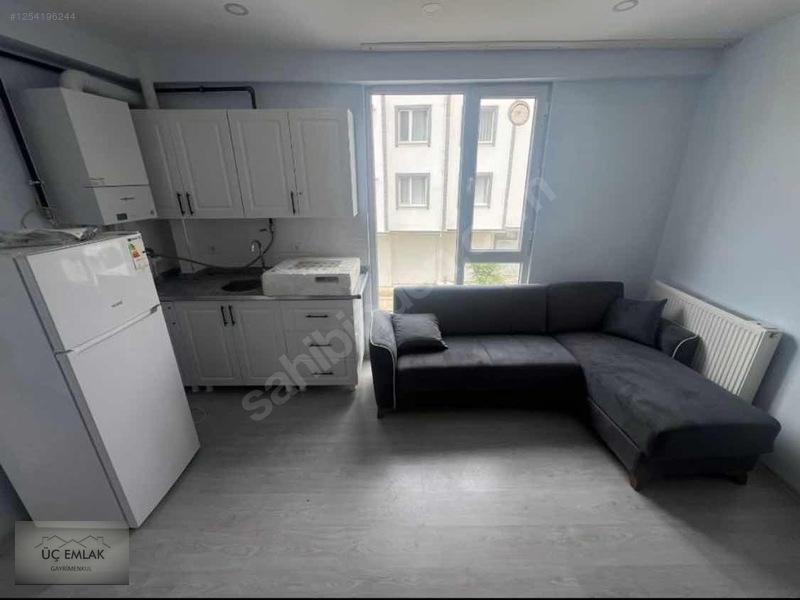 Üç Emlak'Tan 1+1 Sıfır Eşyalı Kiralık Daire