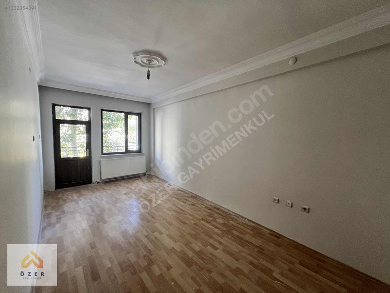 Özer Gayrimenkulden Kanalboyunda Kiralık 3+1 Daire — fotoğraf 4