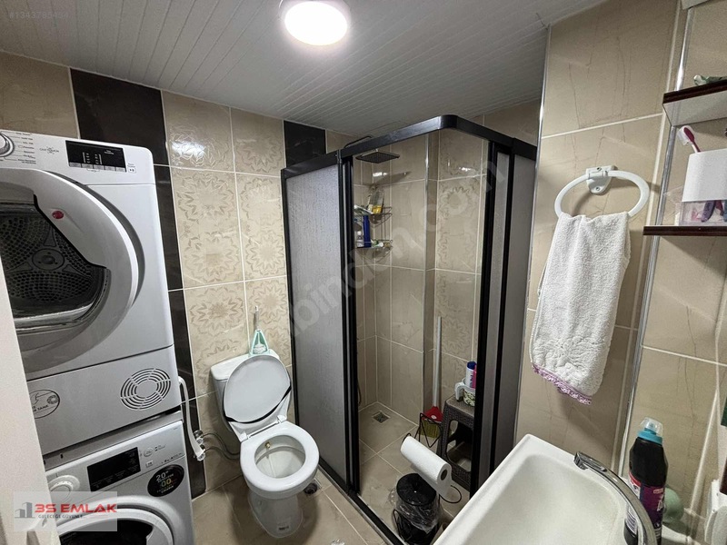 3s'ten Fatihte Sıfır Ayarında Güney Cephe Lüks Satılık 2+1 Daire — fotoğraf 13