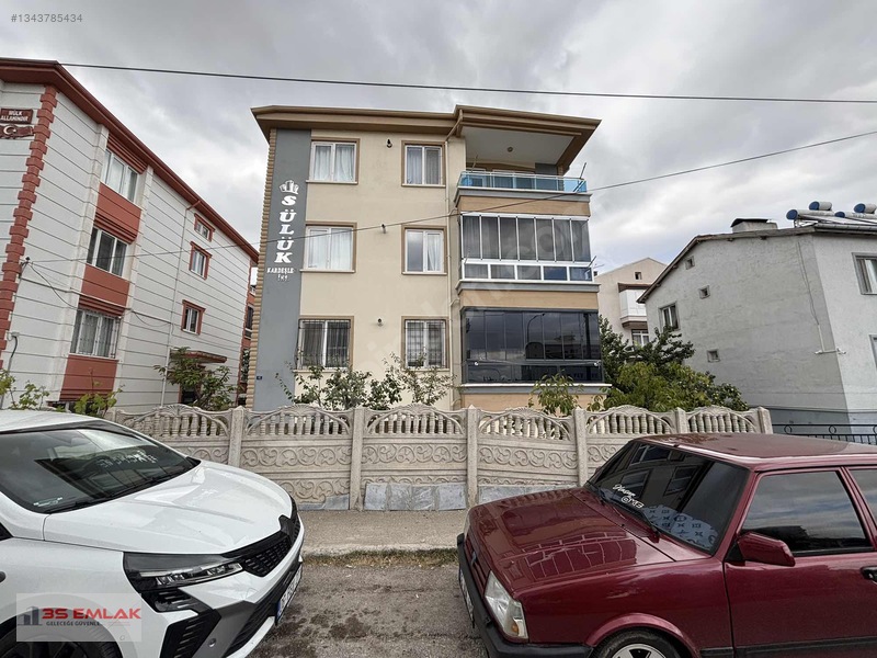 3s'ten Fatihte Sıfır Ayarında Güney Cephe Lüks Satılık 2+1 Daire — fotoğraf 23