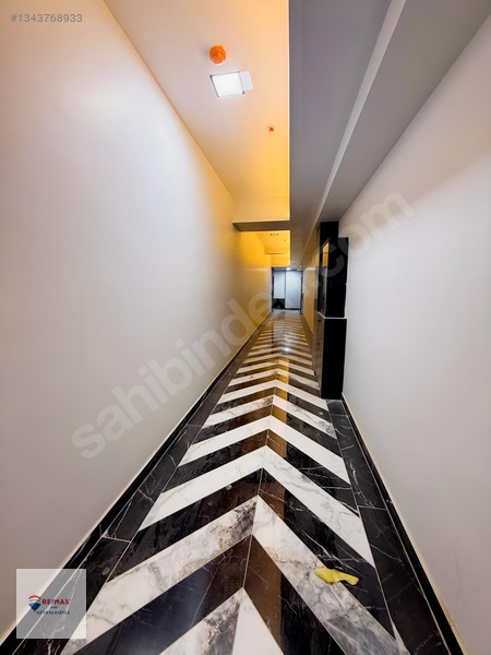 Remax İlk'den Kombina'da 3+0 Satılık Daire — fotoğraf 22