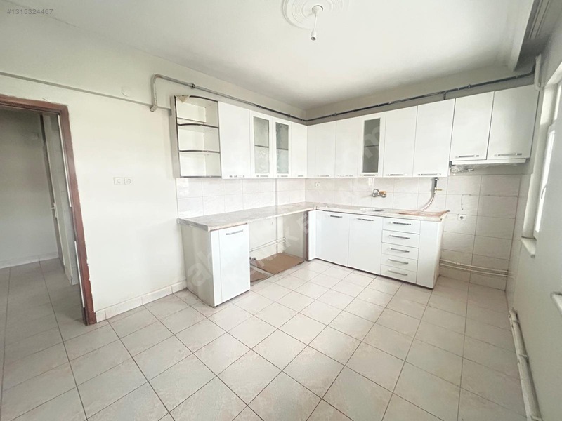 Kepez'de Merkezi Konumda Kiralık 3+1 Daire, 110m² — fotoğraf 2