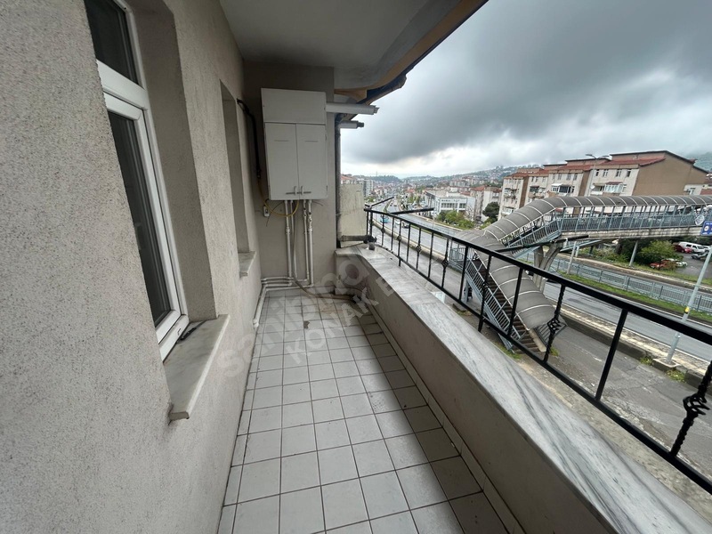 Kepez'de Merkezi Konumda Kiralık 3+1 Daire, 110m² — fotoğraf 8