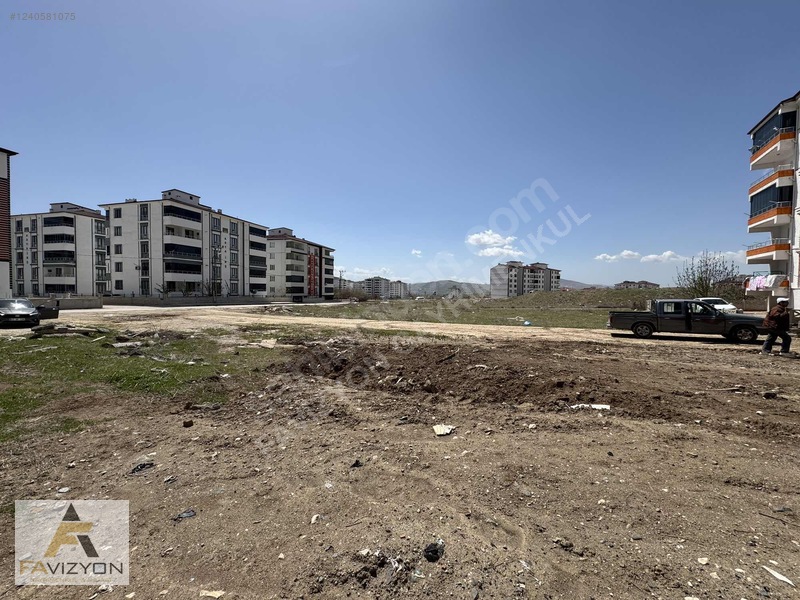 Doğukent Spor Köyü Altında Kat Karşılığı 1.641 M2 Arsa — fotoğraf 4
