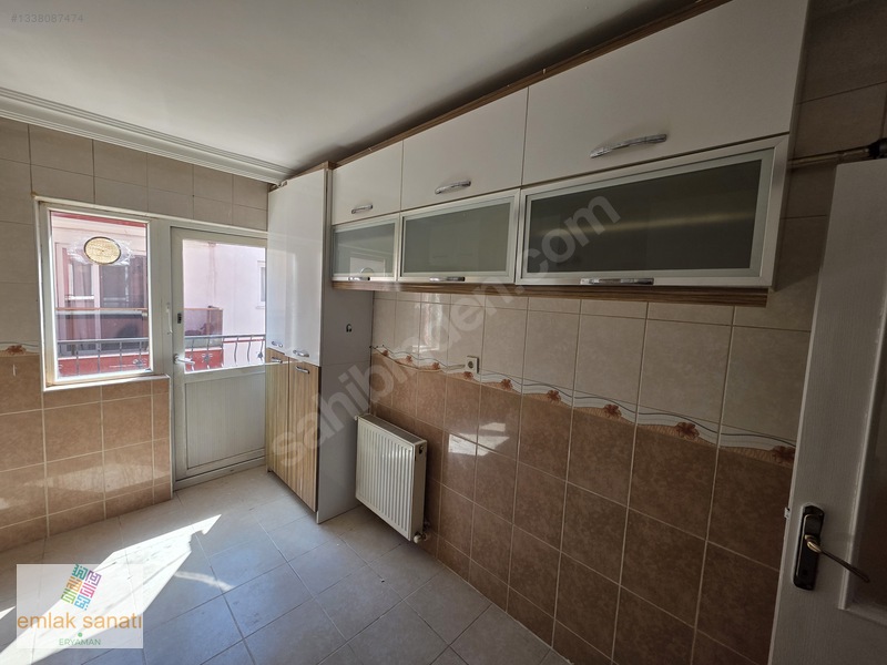 Alsancak Mah.de Satılık 3+1 Daire — fotoğraf 12