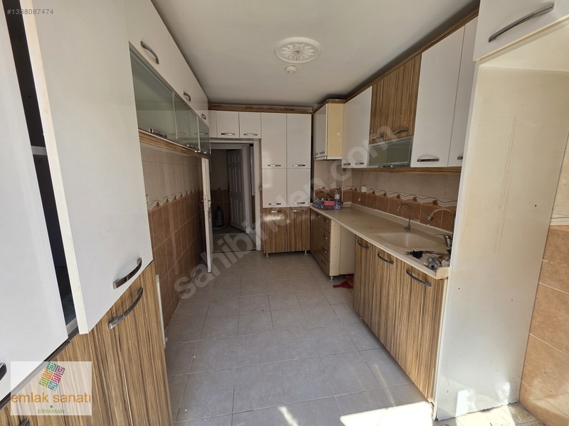 Alsancak Mah.de Satılık 3+1 Daire — fotoğraf 13