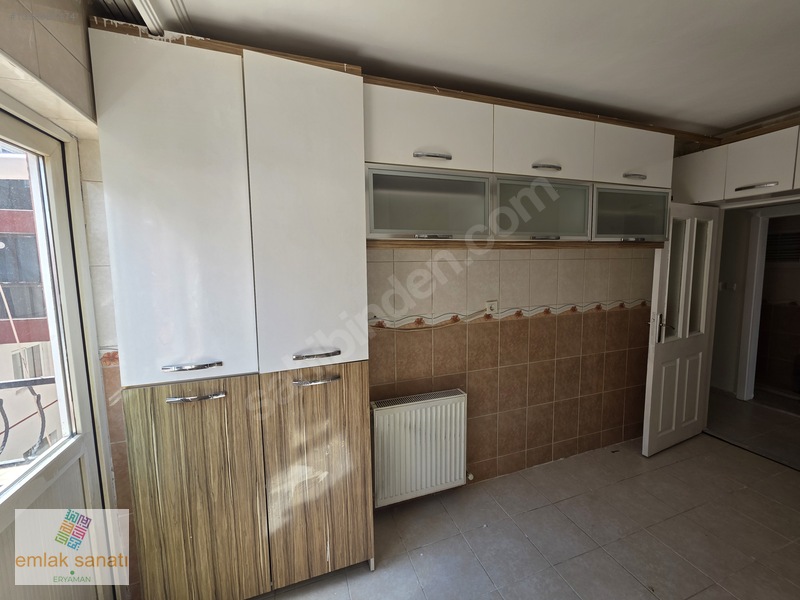 Alsancak Mah.de Satılık 3+1 Daire — fotoğraf 15