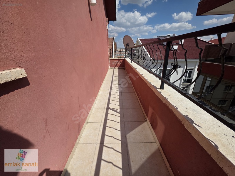 Alsancak Mah.de Satılık 3+1 Daire — fotoğraf 21