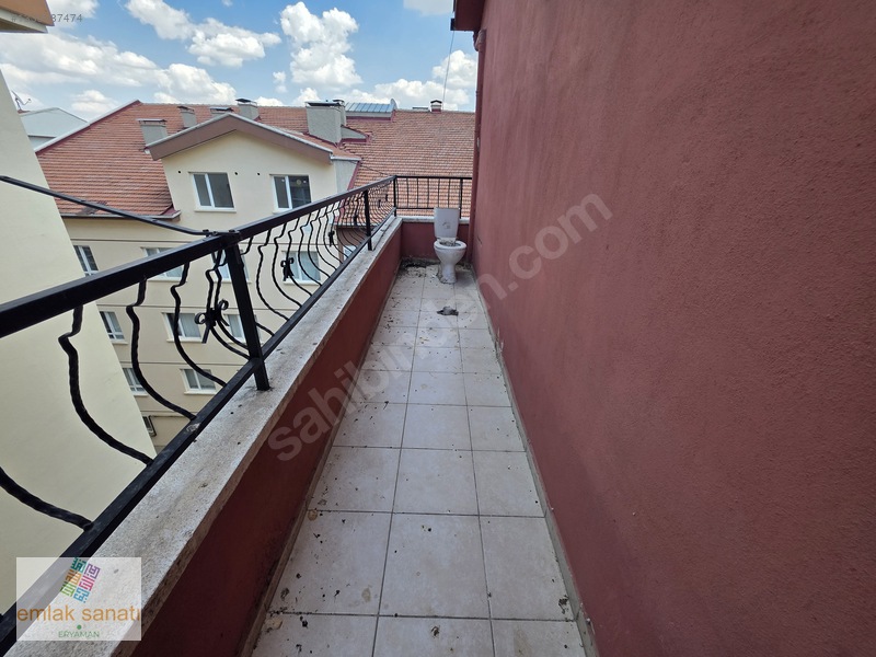 Alsancak Mah.de Satılık 3+1 Daire — fotoğraf 22