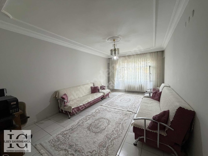 İlbey"gayrimenkul Den Gaziler Eski Son Durakta Satlık 3+1 Daire — fotoğraf 3