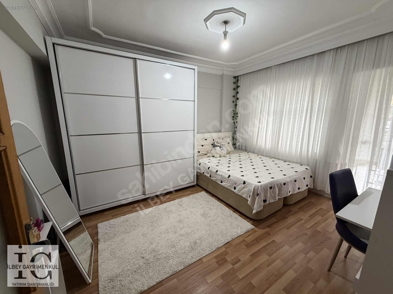 İlbey"gayrimenkul Den Gaziler Eski Son Durakta Satlık 3+1 Daire — fotoğraf 4