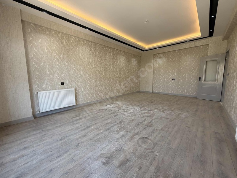 Özbadıllı Emlaktan 4+1 Sıfır Ara Kat Daire — fotoğraf 2