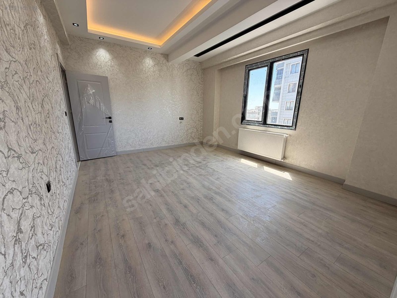 Özbadıllı Emlaktan 4+1 Sıfır Ara Kat Daire — fotoğraf 13
