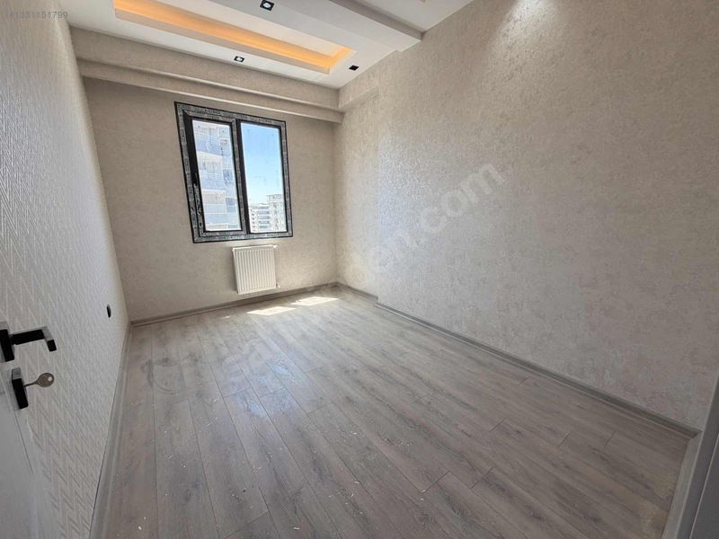 Özbadıllı Emlaktan 4+1 Sıfır Ara Kat Daire — fotoğraf 17