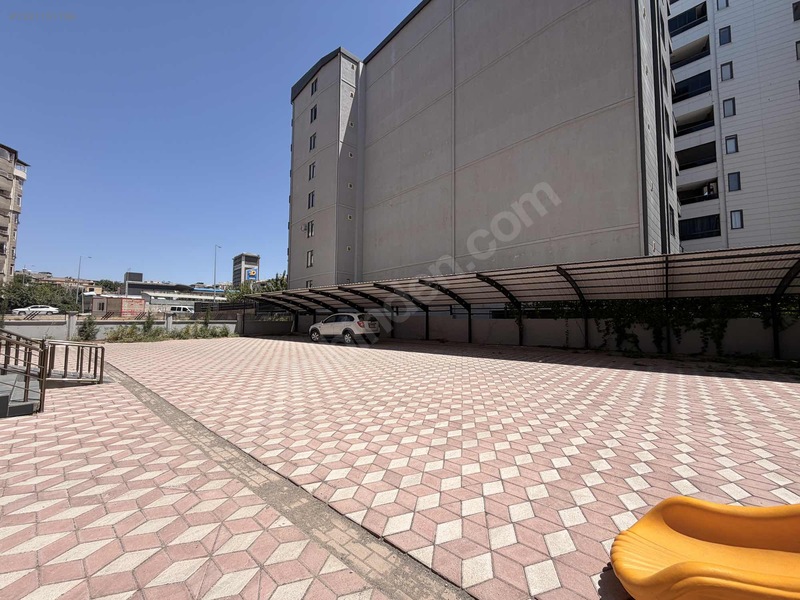 Özbadıllı Emlaktan 4+1 Sıfır Ara Kat Daire — fotoğraf 31
