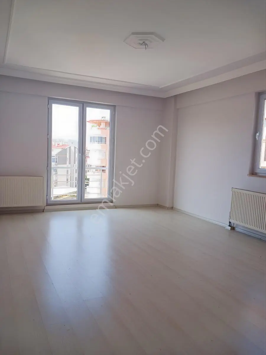 Tokat Bizim Emlaktan Satılık Daire — fotoğraf 21