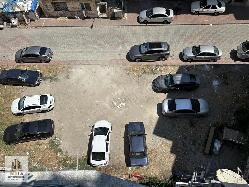 Parla'dan İstiklal Cad. Üzerinde Full Yapılı 2+1 Satılık Daire — fotoğraf 23