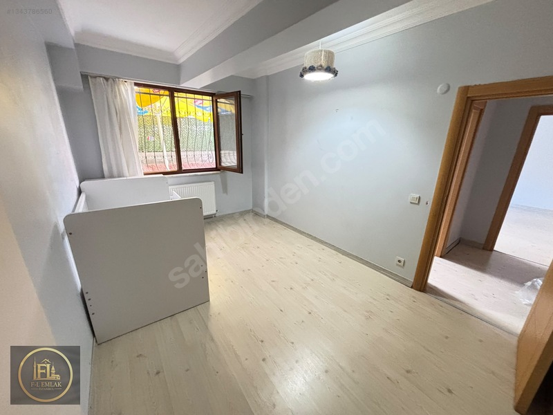 F-l Emlaktan Örnek Esatpaşa Fetih Emaar Yakını 2+1 Aile-bekara — fotoğraf 5