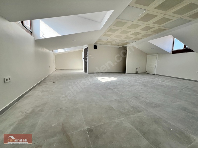 Dudullu Metro'ya Yakın 2.kat 150m² Kiralık Büro&ofis — fotoğraf 9