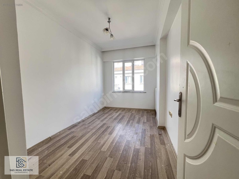 Bülbulzadede Su Yolunda Kiralık 2+1 Daire — fotoğraf 3