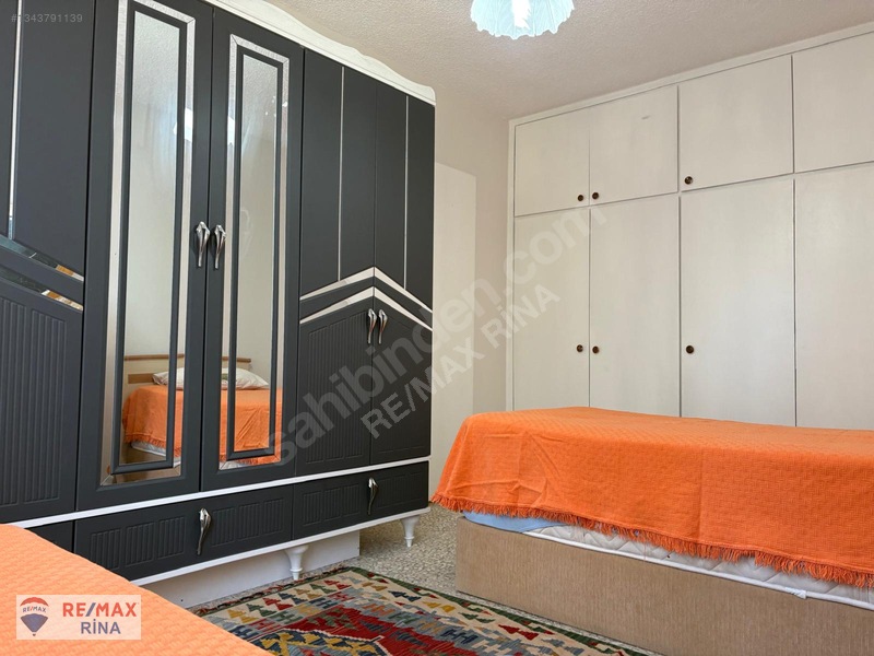 Remax Rina'dan Soli Sahil Sitesinde Eşyalı 1+1 — fotoğraf 7