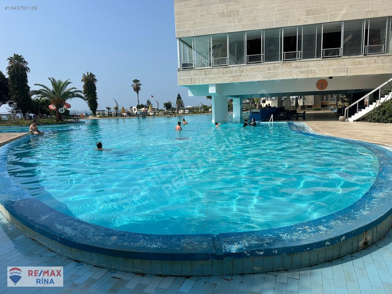 Remax Rina'dan Soli Sahil Sitesinde Eşyalı 1+1 — fotoğraf 12