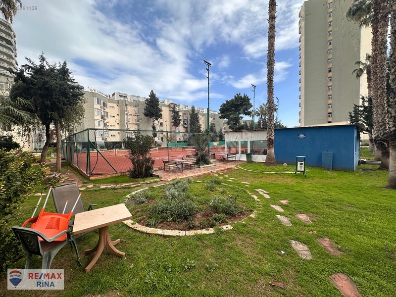 Remax Rina'dan Soli Sahil Sitesinde Eşyalı 1+1 — fotoğraf 15