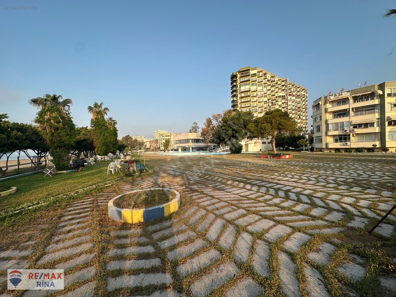 Remax Rina'dan Soli Sahil Sitesinde Eşyalı 1+1 — fotoğraf 20
