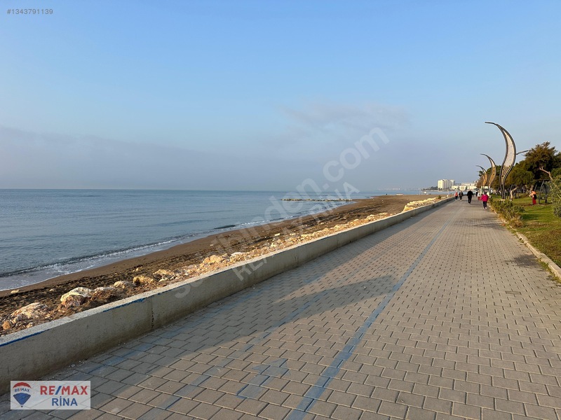 Remax Rina'dan Soli Sahil Sitesinde Eşyalı 1+1 — fotoğraf 25