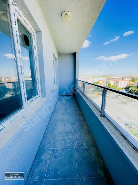 Havaalanına 2 Dk Mesafede Katta İnanılmaz Cephe Kusursuz 1+1 — fotoğraf 4