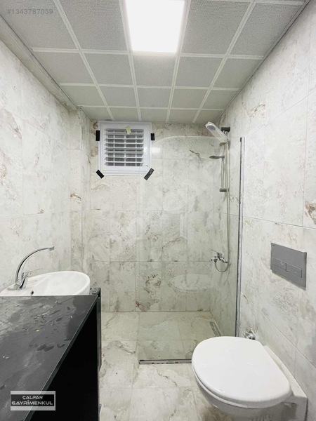 Havaalanına 2 Dk Mesafede Katta İnanılmaz Cephe Kusursuz 1+1 — fotoğraf 20
