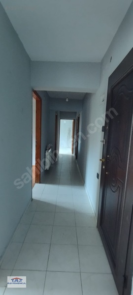 Manisa Uncubozköy Mahallesinde Kiralık 3+1 Daire — fotoğraf 7