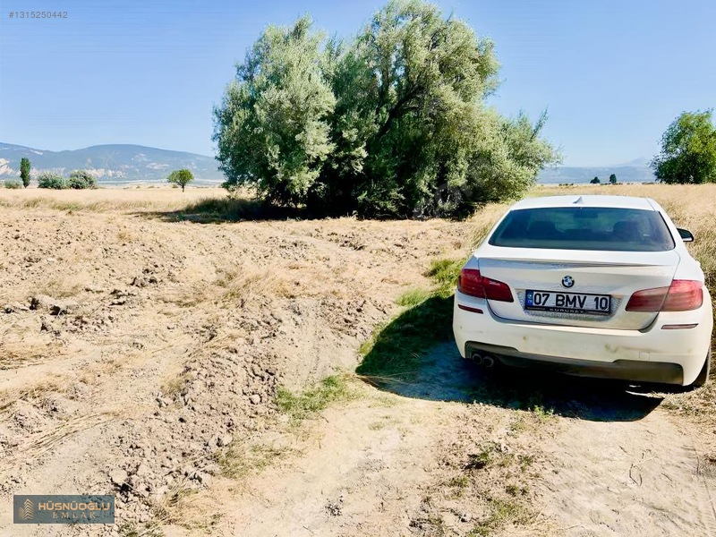 Resmi Kadastro Yoluna Sıfır 758 Metre² Müstakil Tapu Tarla